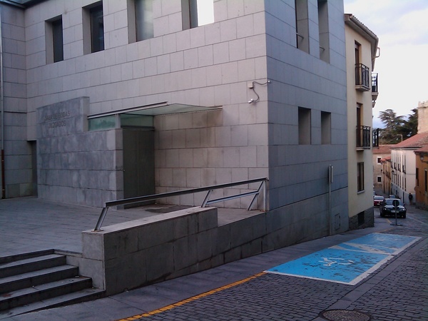 P1291737854