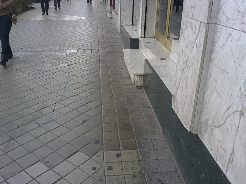 25012012174